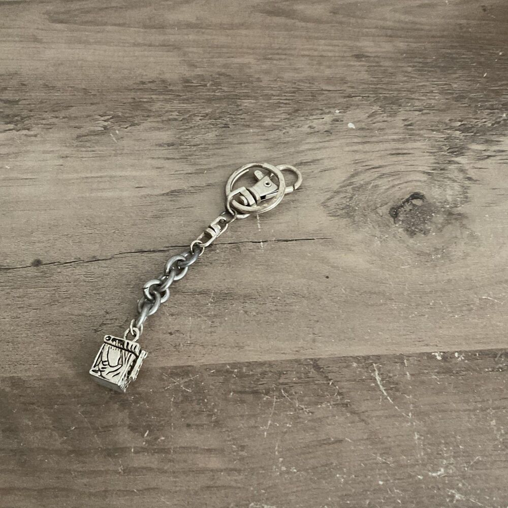 Prayer Box Keychain Silvertone Metal Closing Lock Clasp Box Keyring Purse Clip